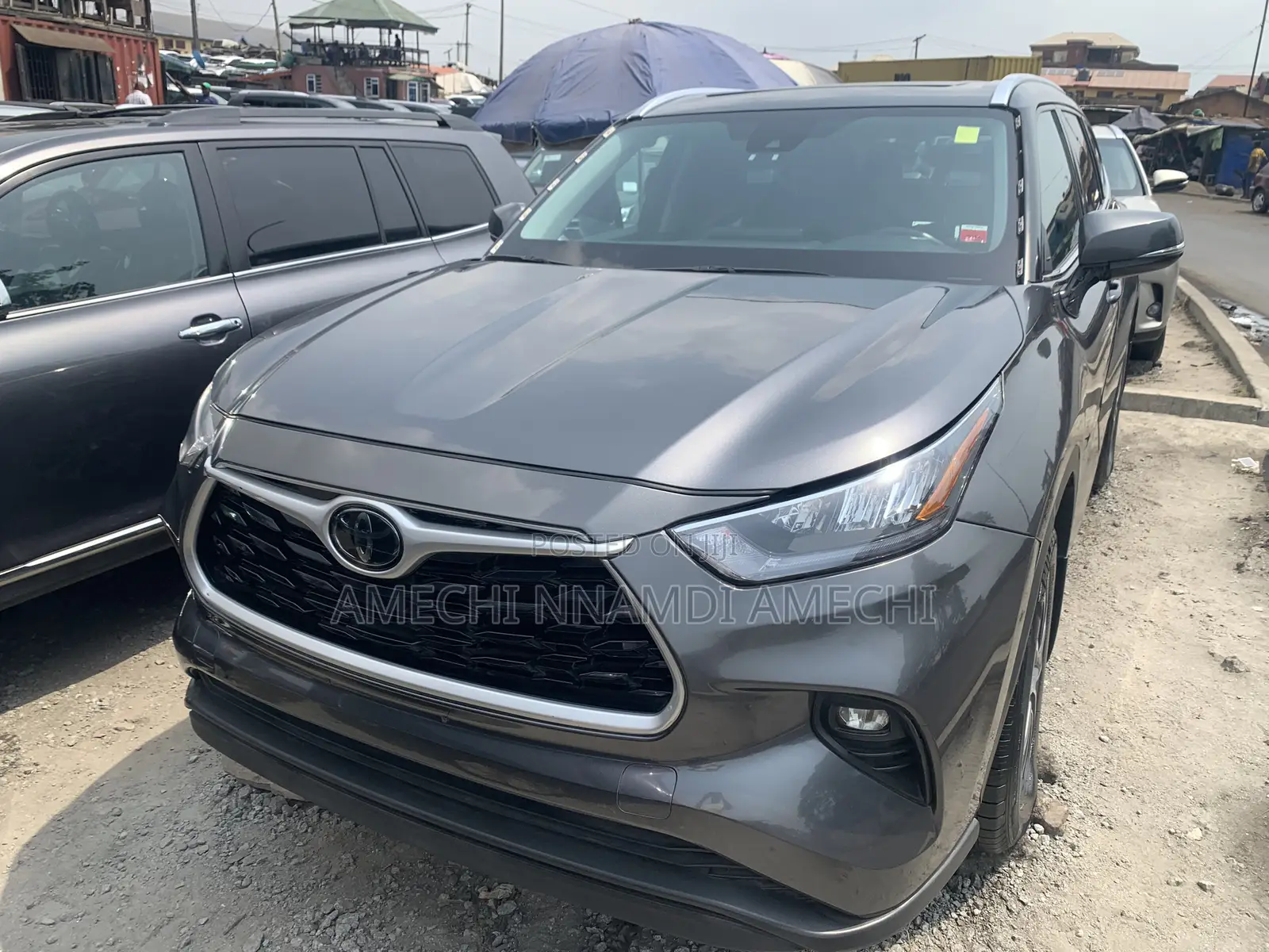 Toyota Highlander Limited 2022 Gray