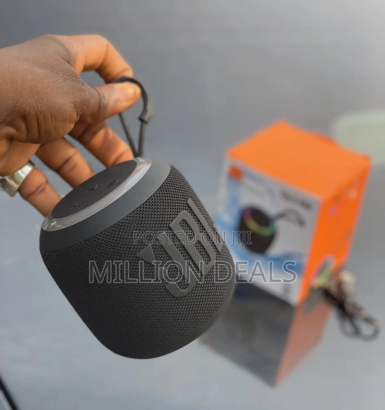Clone Black JBL Flip 6 RGB Wireless Bluetooth Speaker