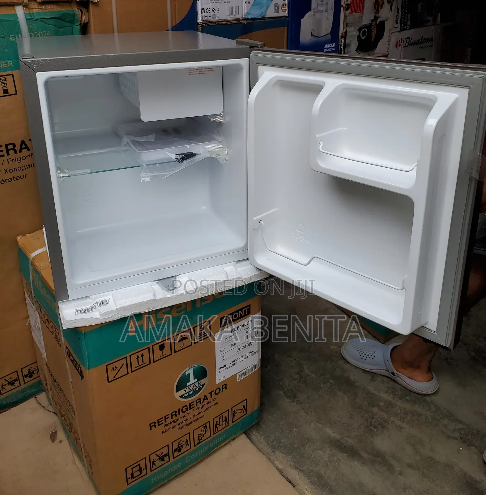Hisense Bedside Fridge