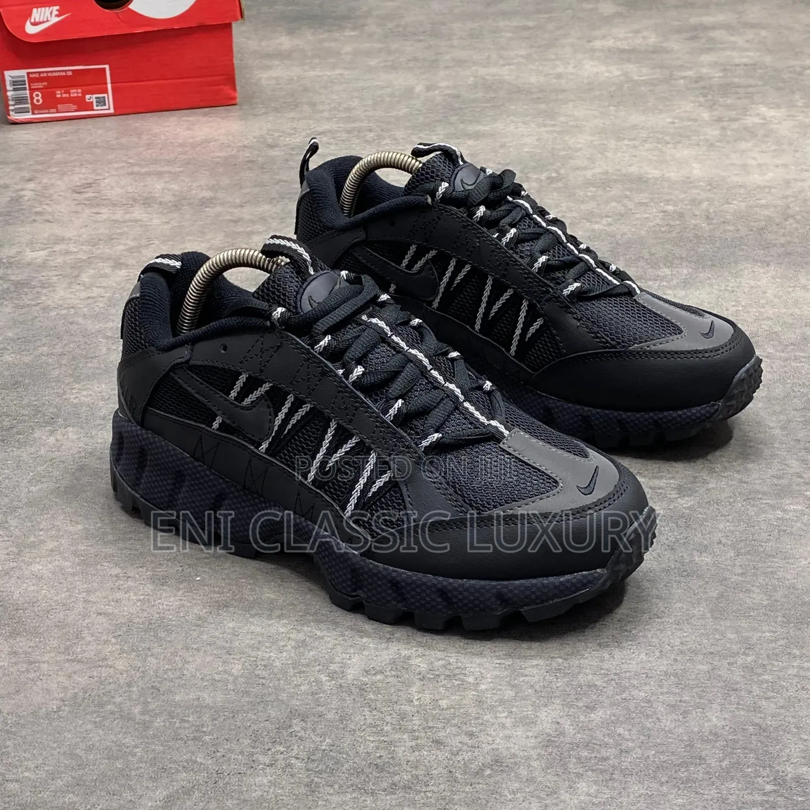 New Trend Luxury Sneakers Nike Available In Store