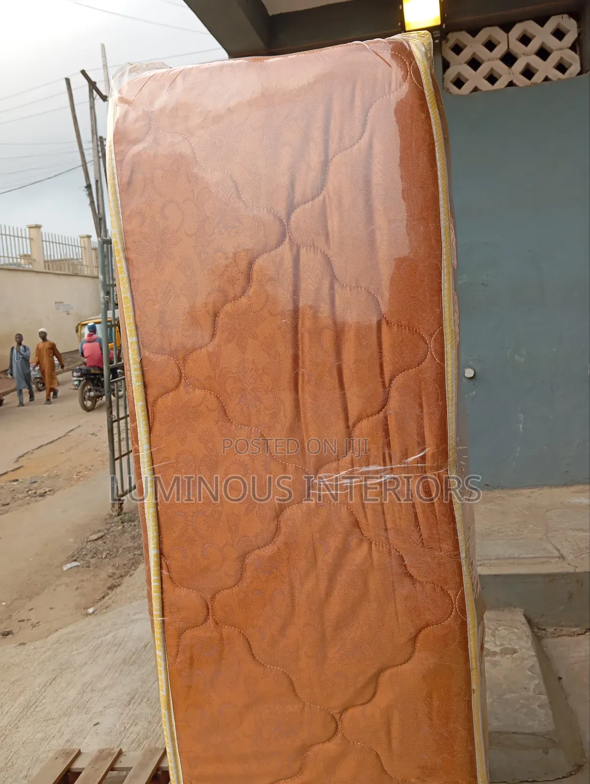 41⁄2 By 18 Inches Semi-orthopaedic Mattress