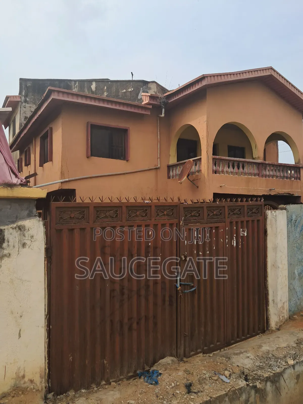 3bdrm House in Redgate, Satellite Town for sale