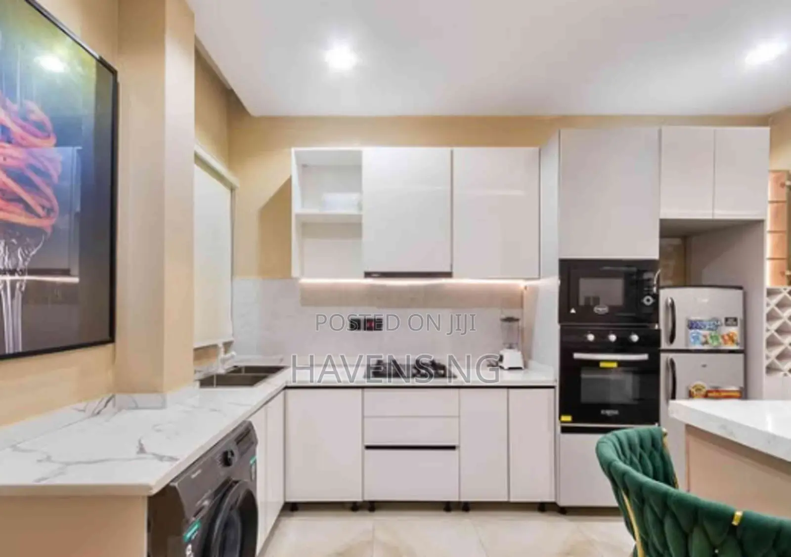 Elegant 2-Bedroom Duplex (Maisonette) With Premium Amenities