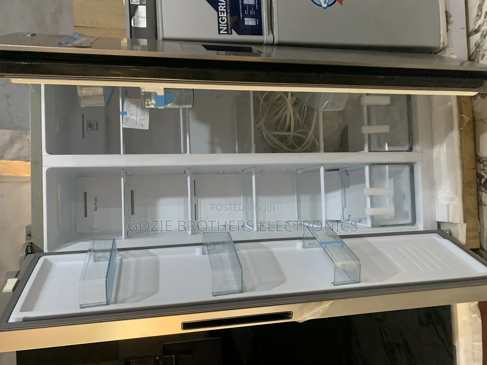 Polystar Side by Side Inverter Refrigerator 666 Liters