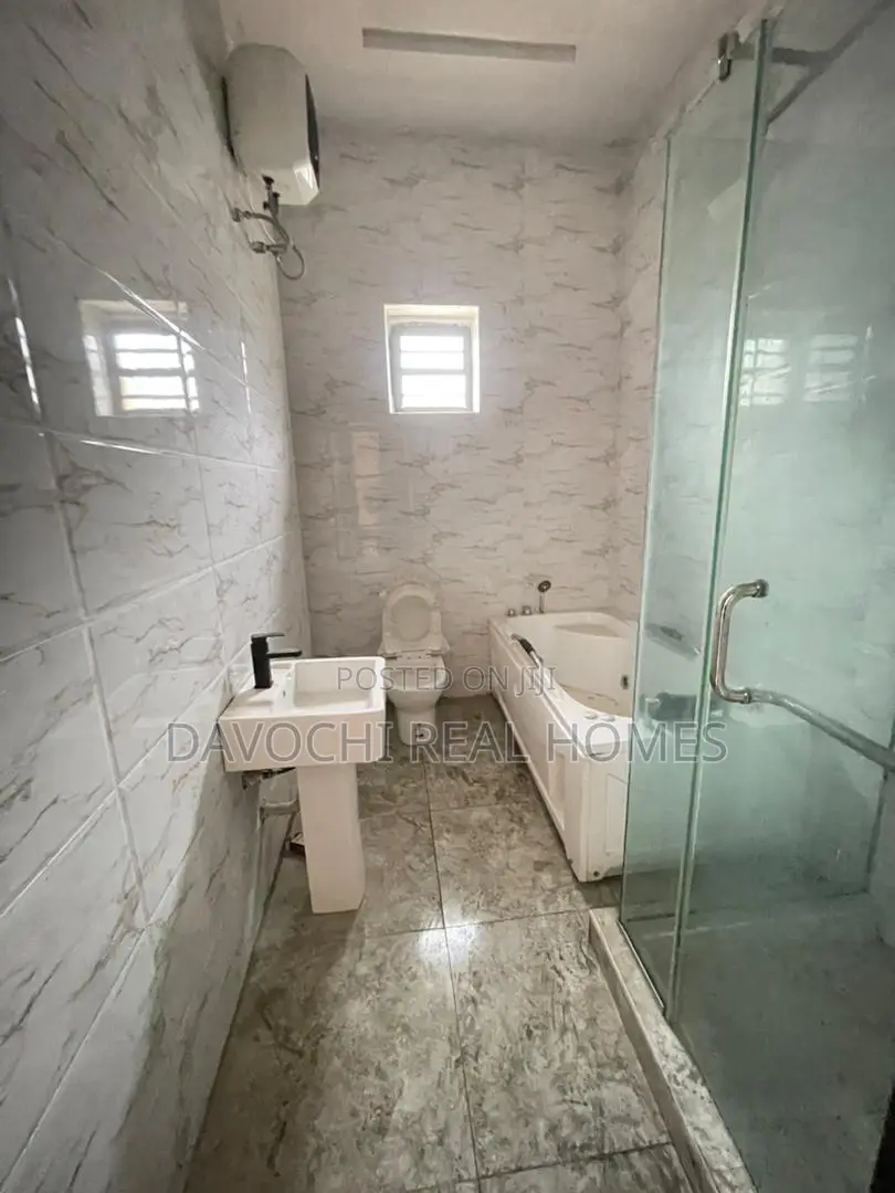 4bdrm Duplex in Orchid Road, Lekki for rent