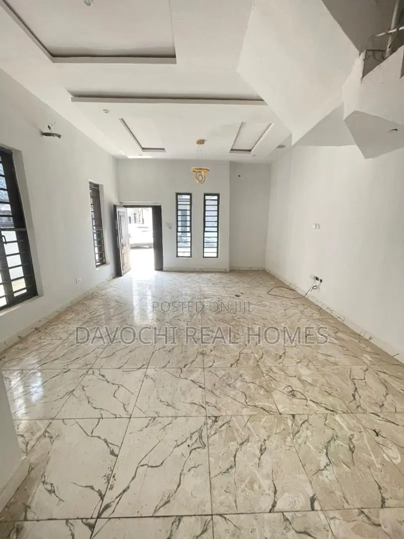 4bdrm Duplex in Orchid Road, Lekki for rent