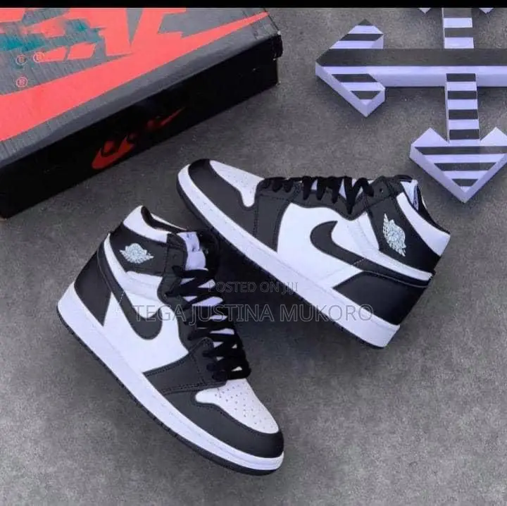 New Nike Unisex Sneakers
