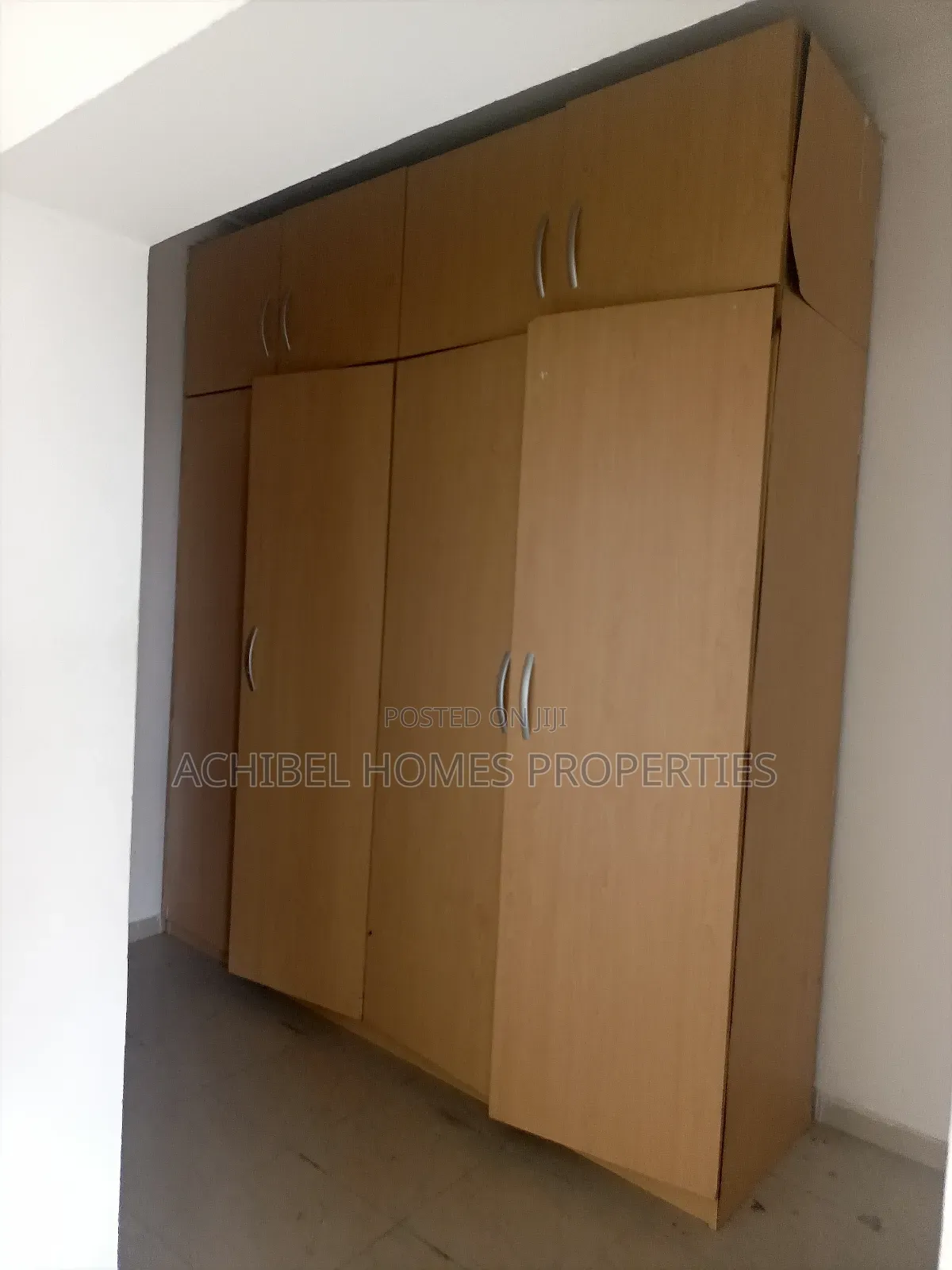 3bdrm Apartment in Off Providence, Lekki Phase 1 for rent