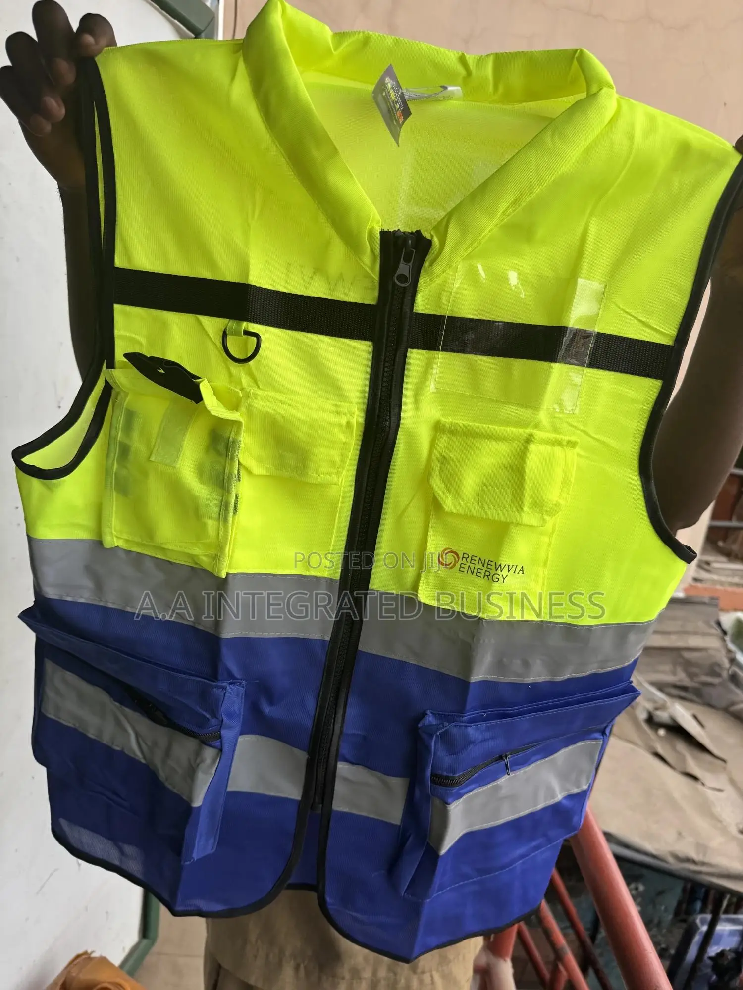 Executive Color Combination Jacket With Pockets