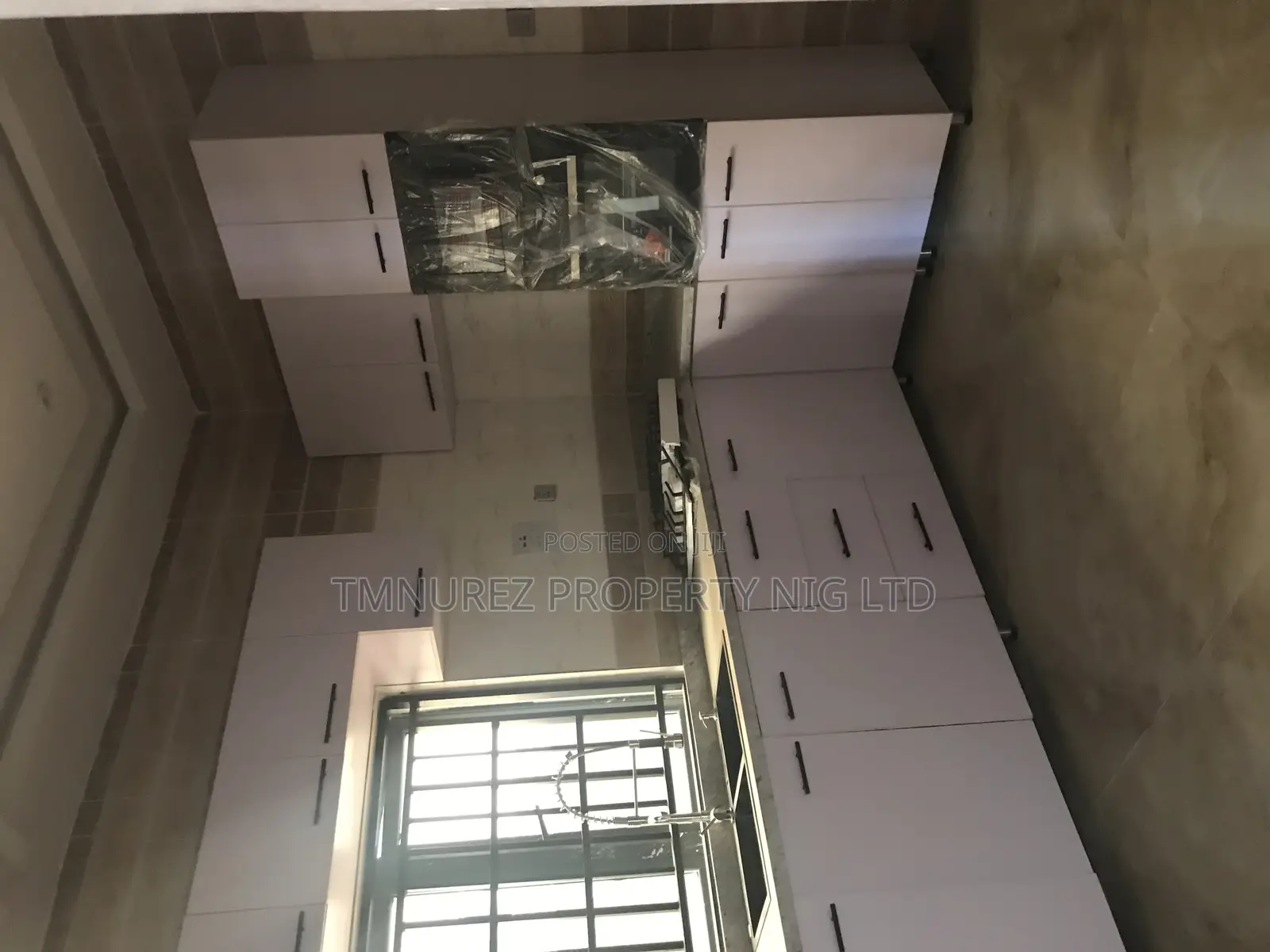 4bdrm Duplex in Lekki for rent