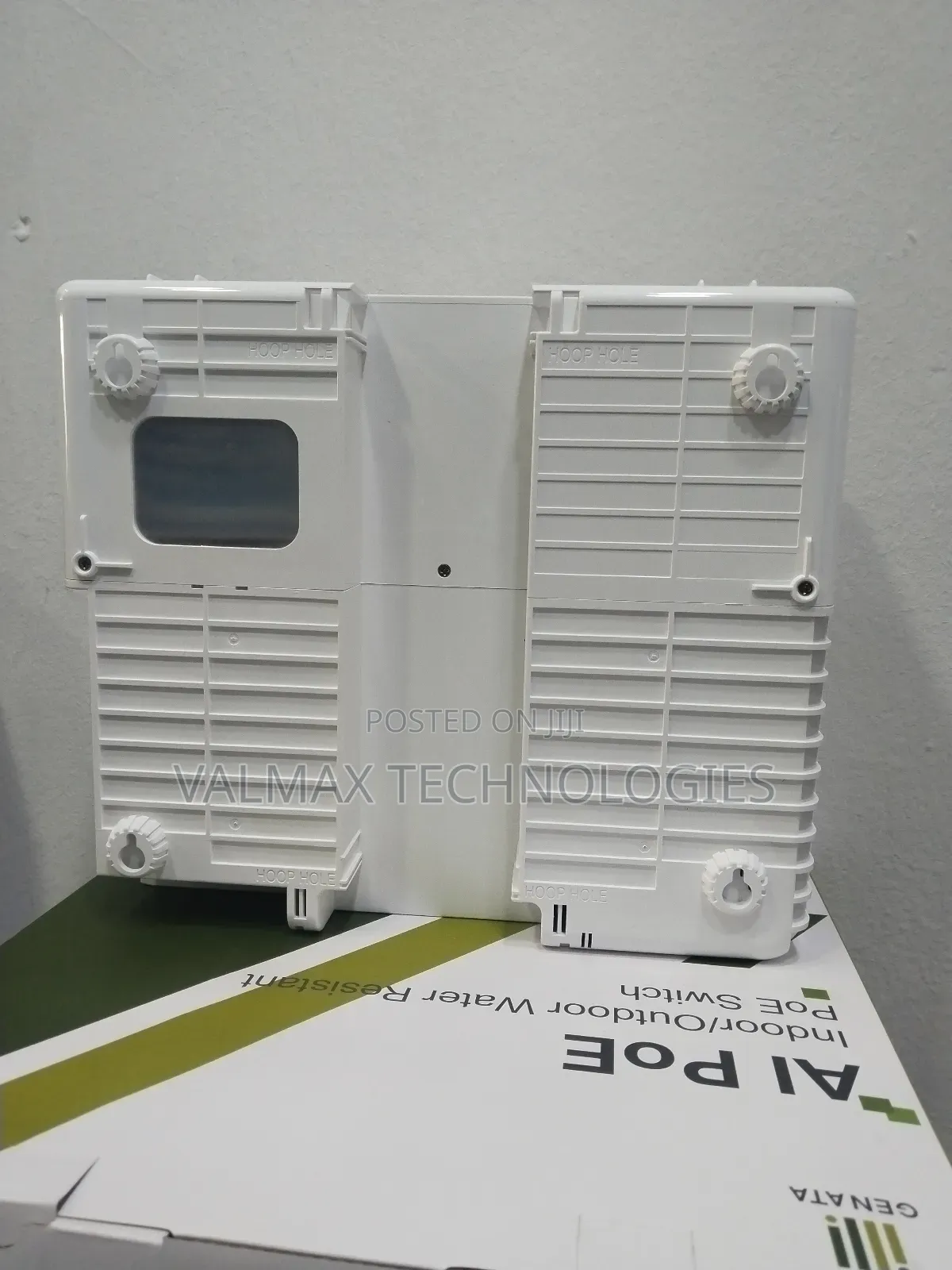 Genata Indoor/Outdoor 8 P0rt Poe and Gigabit Ai Switch