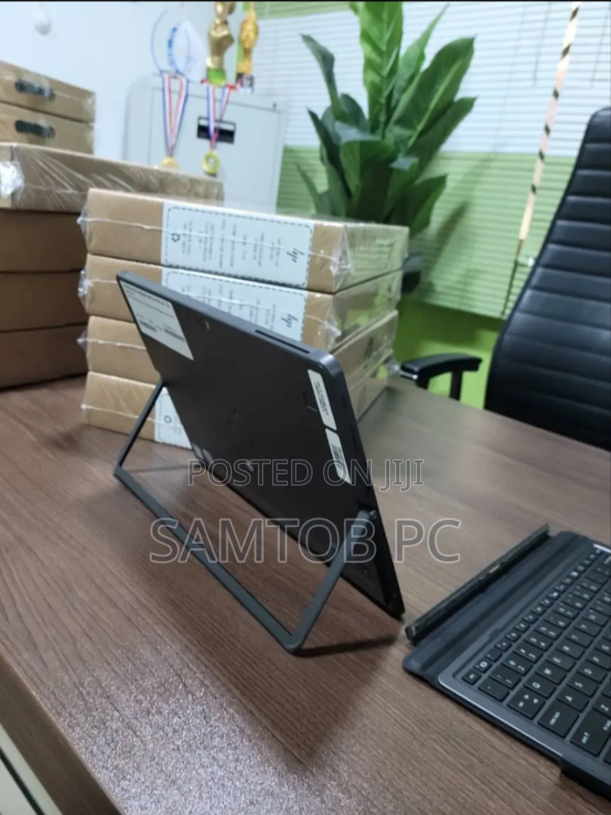 Laptop HP Pro X2 612 G2 8GB Intel Core I5 SSD 256GB