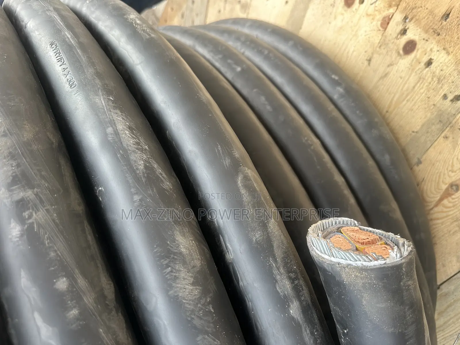 300mm X4 Core Armored Cable Kablematal