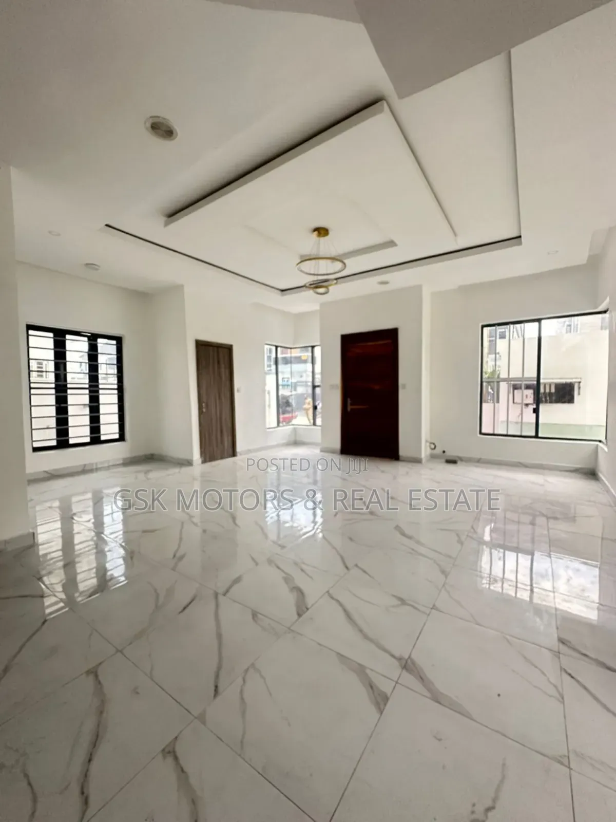 4bdrm Duplex in Chevron, Lekki Expressway for sale