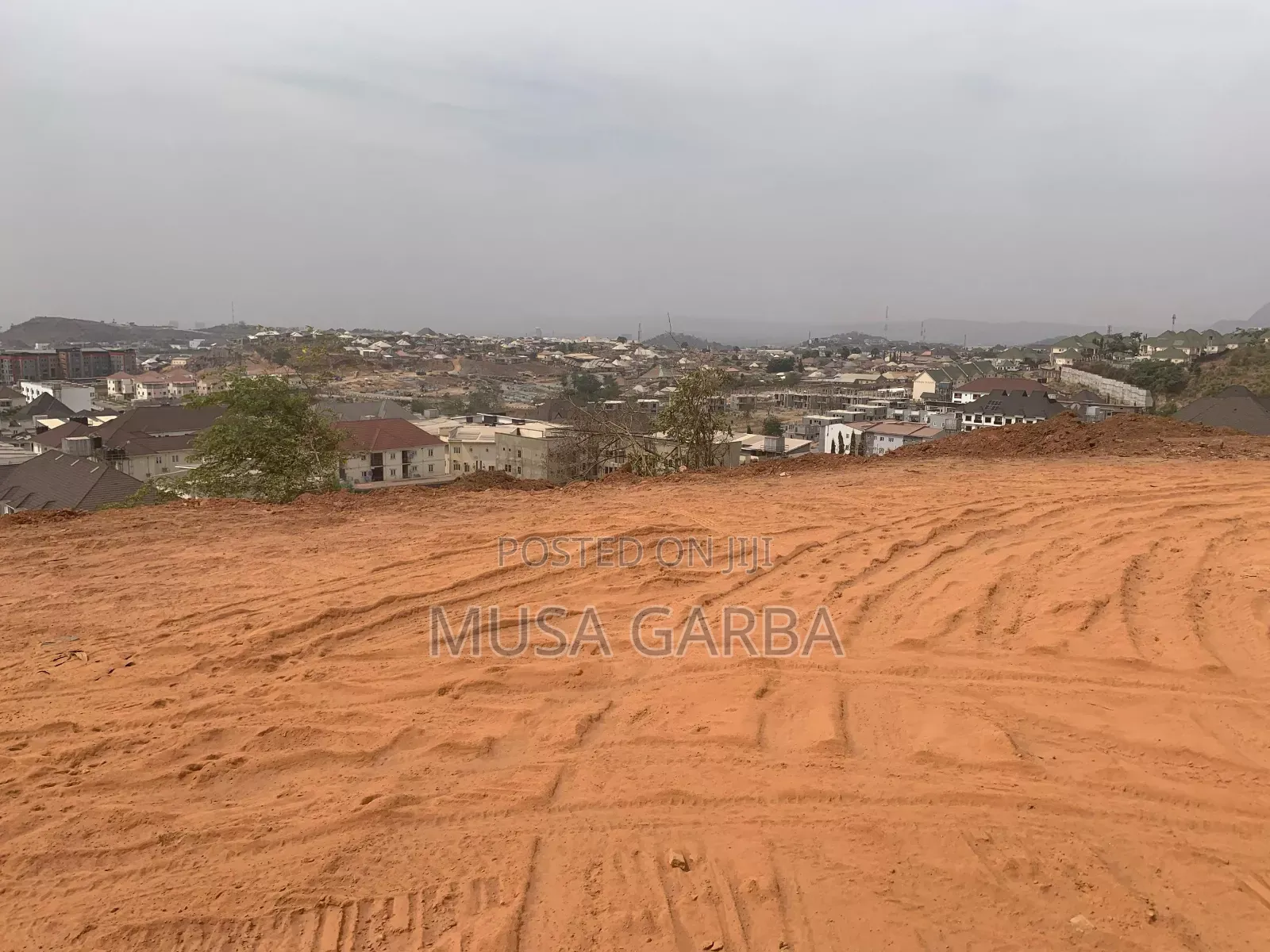 Scenic Views: Plot Sale for Less Than 150m in Guzape