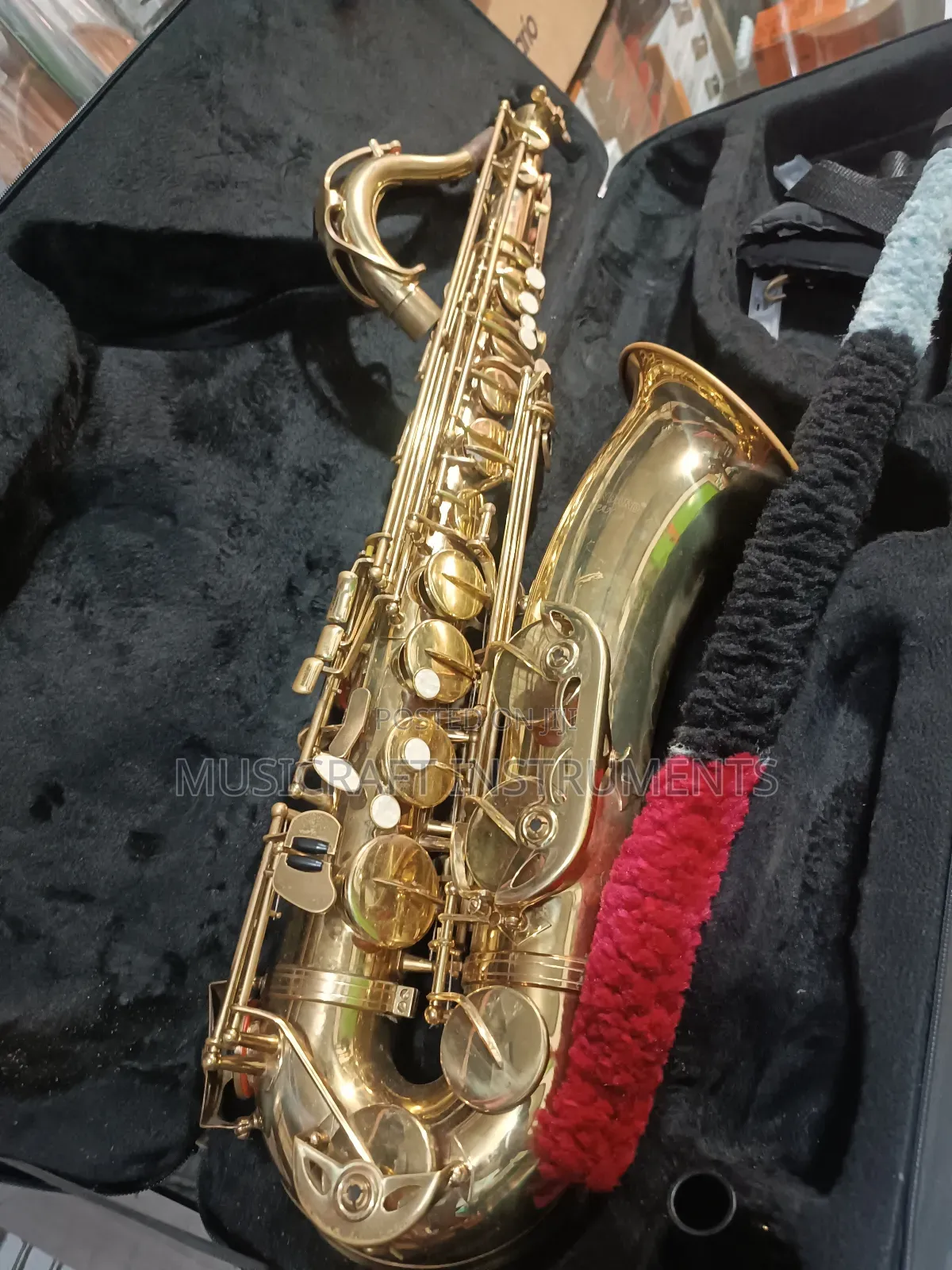 Standard Japan Tenor Saxophone