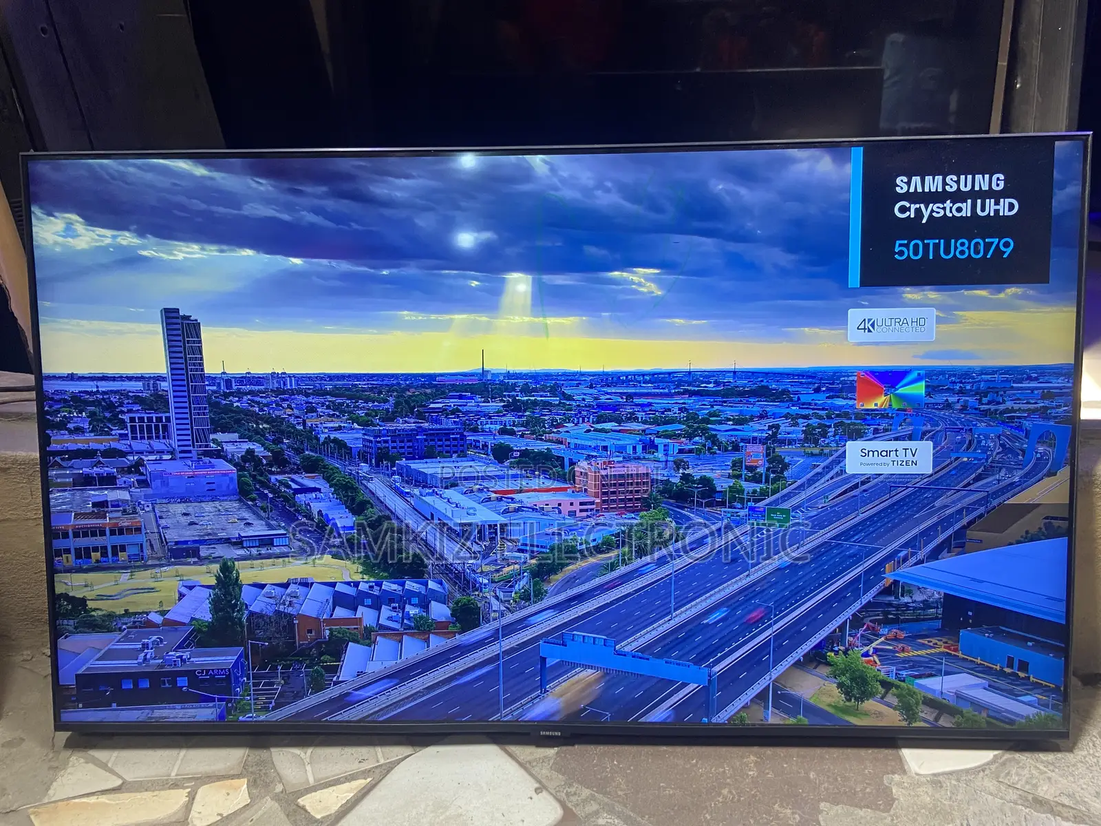 Samsung Crystal Uhd Full Smart Tv With Airplay,Bluetooth