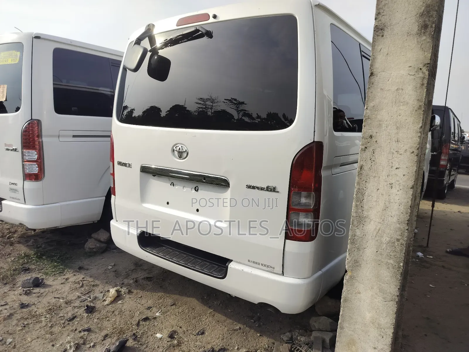 Toyota HiAce 2008 White