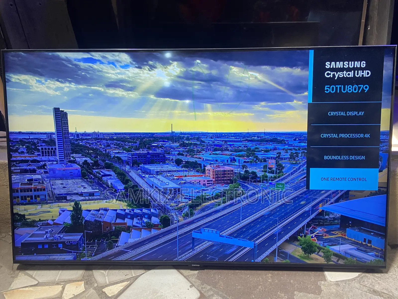 Samsung Crystal Uhd Full Smart Tv With Airplay,Bluetooth