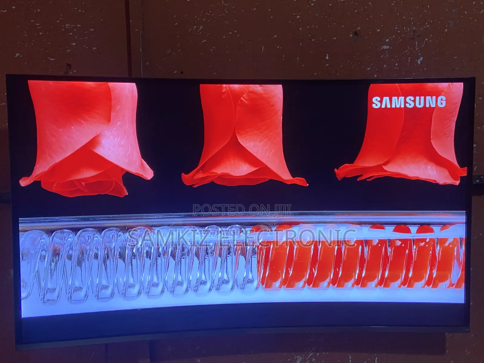 43 Inch Curved Smart Uhd TV (Direct UK Used)