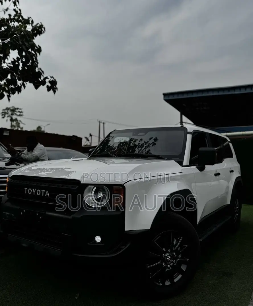New Toyota Land Cruiser Prado 2025 White