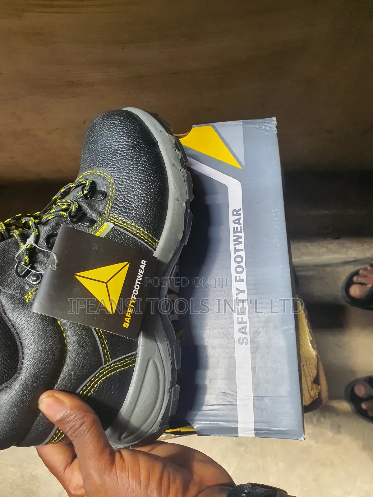 Deltar Safety Boots