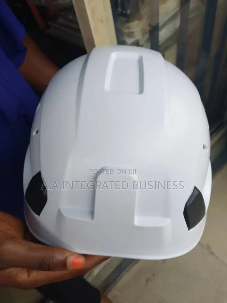 Executive High Quality Helmet