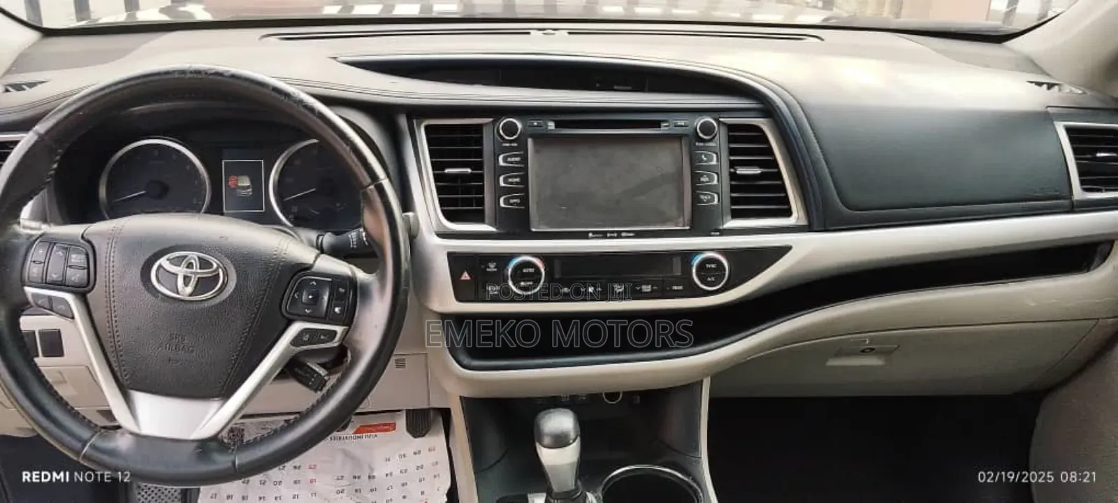 Toyota Highlander LE 4x4 V6 (3.5L 6cyl 8A) 2018 Black