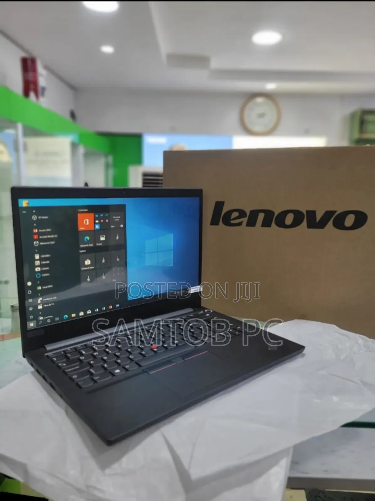 Laptop Lenovo ThinkPad E14 G5 8GB Intel Core I3 SSD 256GB