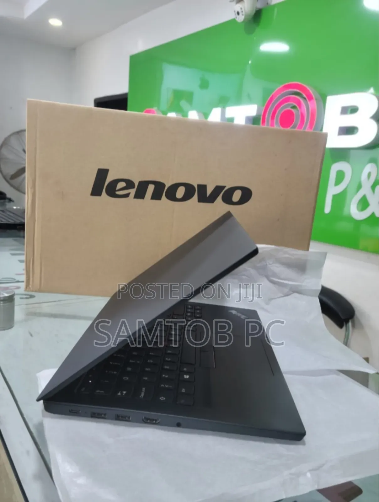 Laptop Lenovo ThinkPad E14 G5 8GB Intel Core I3 SSD 256GB