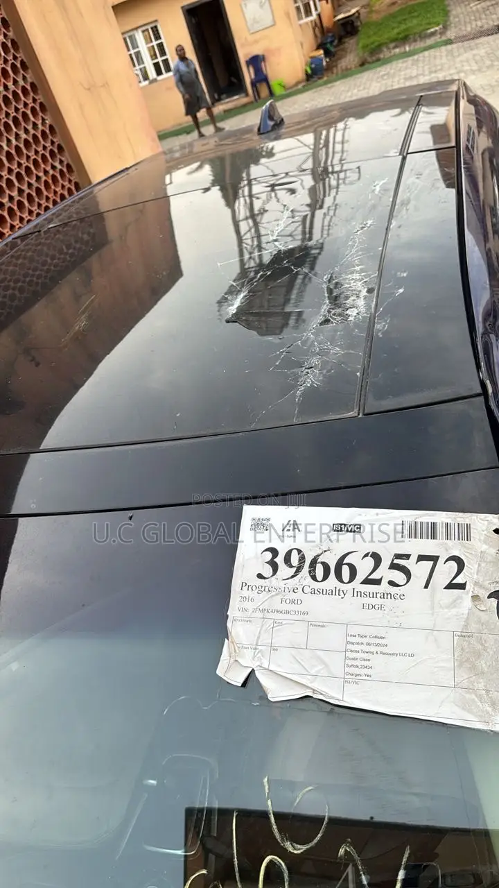 Ford Edge 2015 Pano Roof Glass Available Now Dm