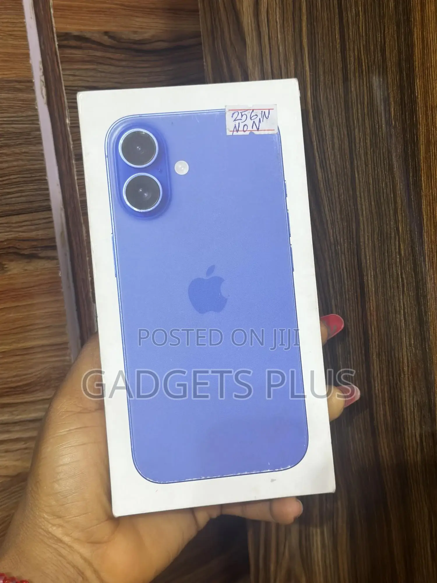 New Apple iPhone 16 256 GB Blue