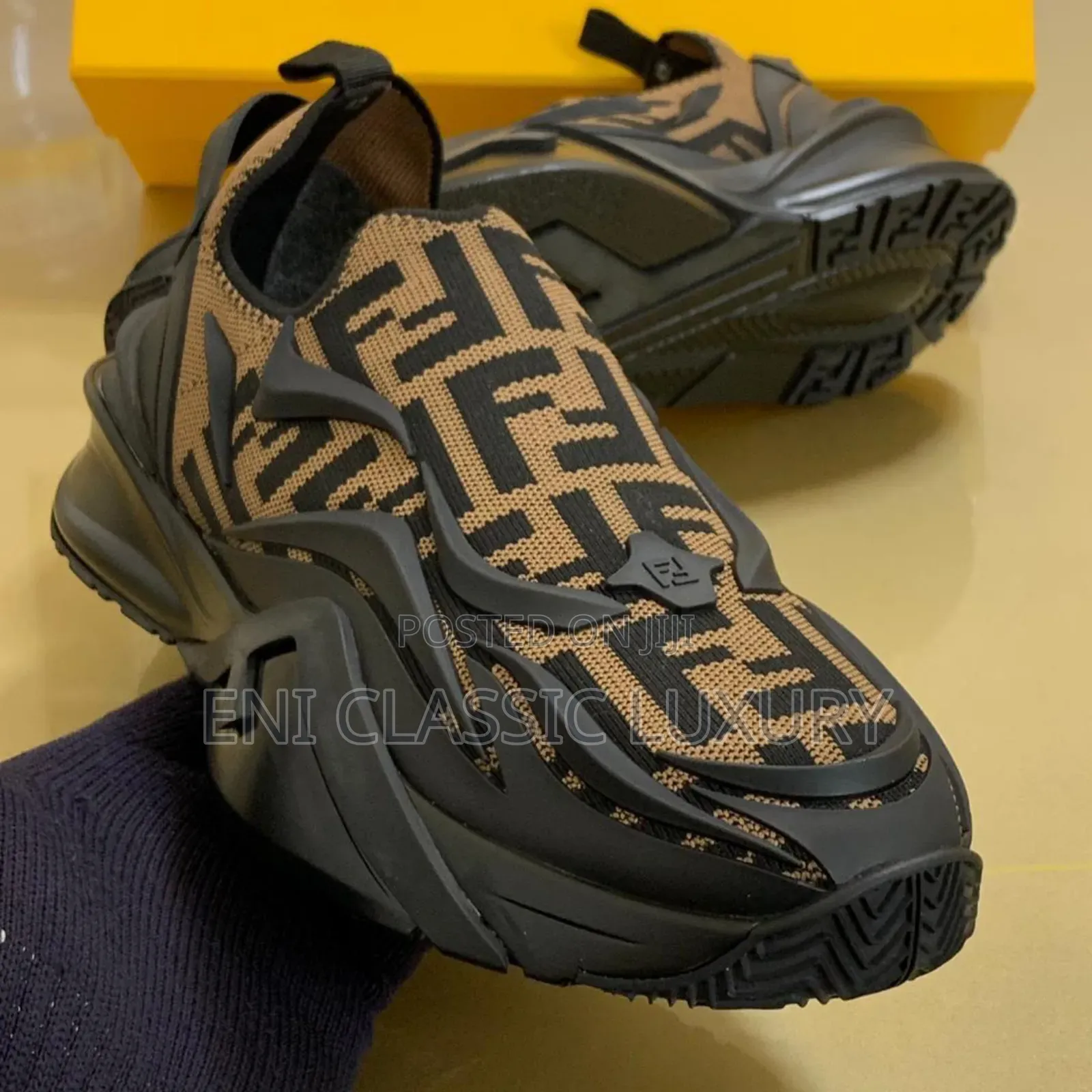 Top Quality Luxury Men's Sneakers Fendi Available In Store