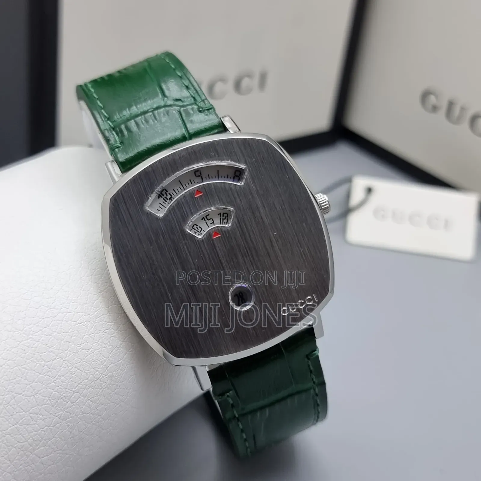 Gucci Unisex Green Leather Watches