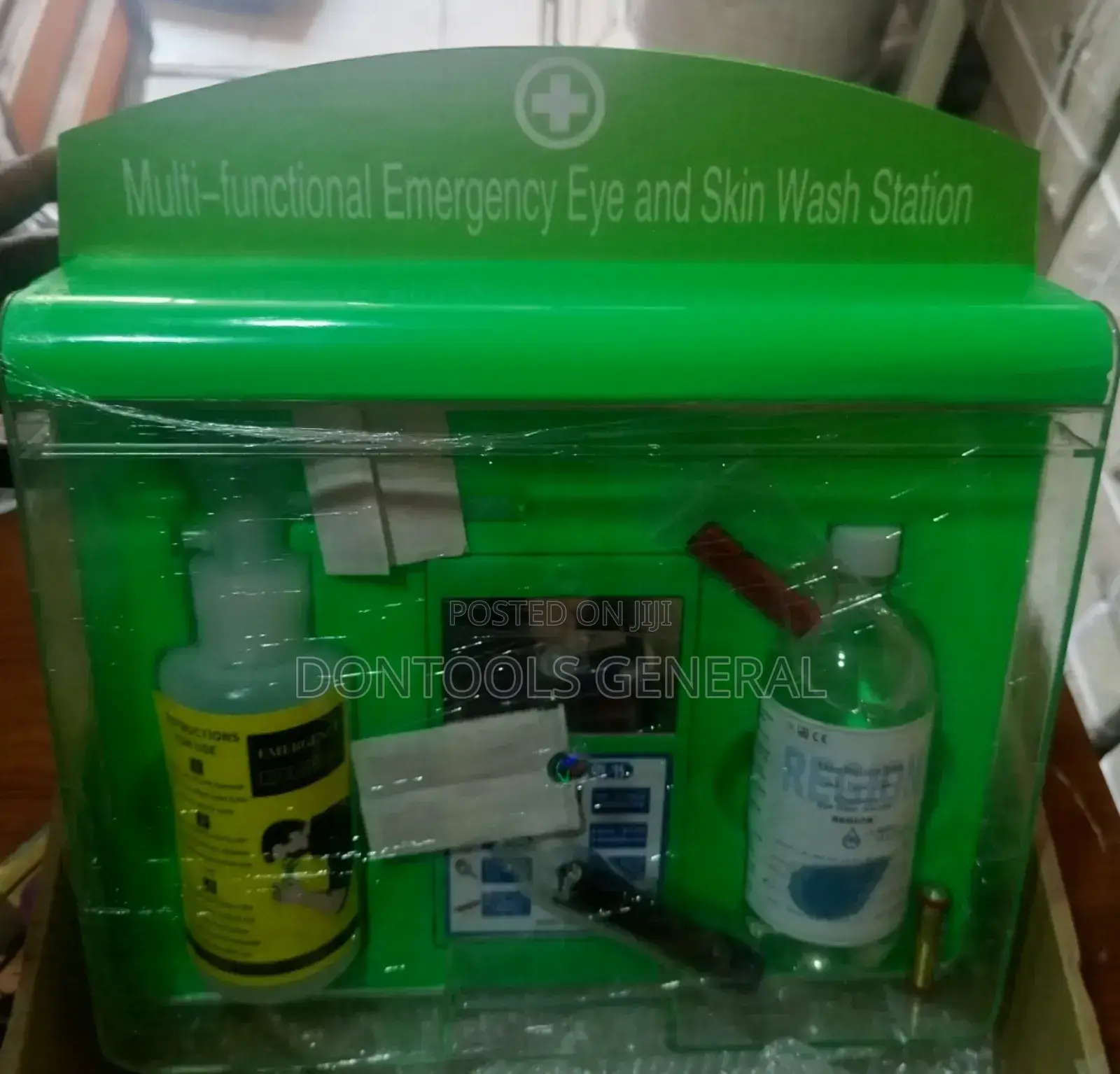Multi-functional Emergency Eyewash And Skin Wash Station