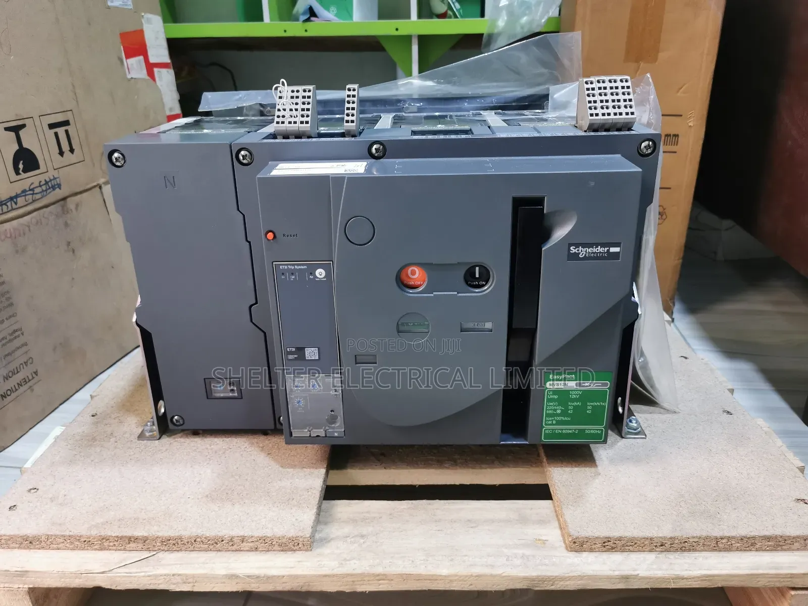 Air Circuit Breakers 1250amp 4pole