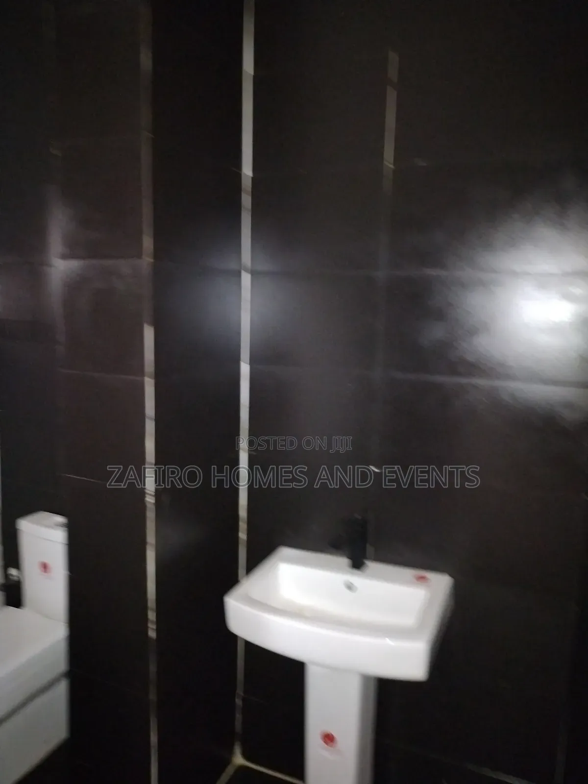 4bdrm Duplex in Eng. Lere Adigun Gra, Basorun for sale
