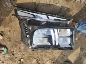 Hyundai Santafe 2022 Headlight