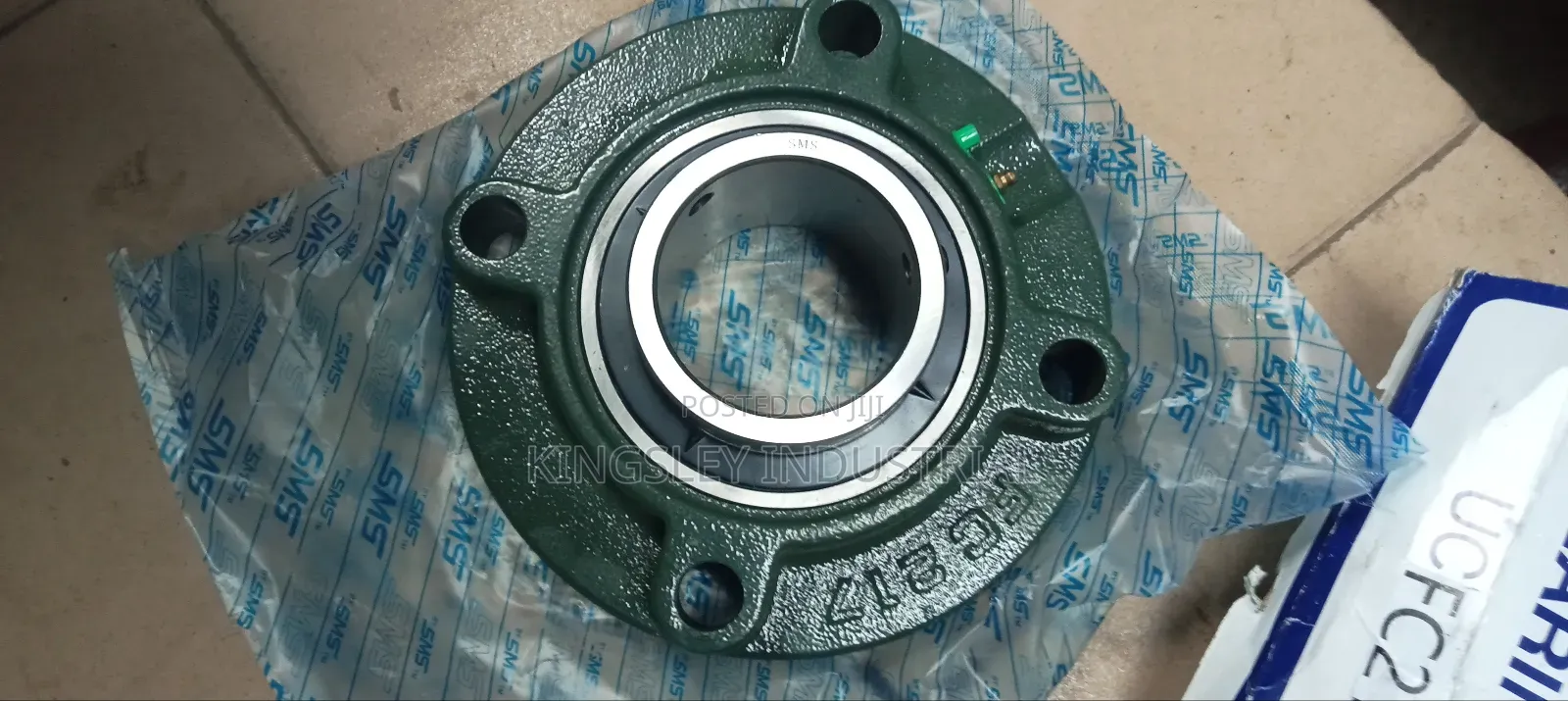 Circle Flange Bearing UCFC217 85MM