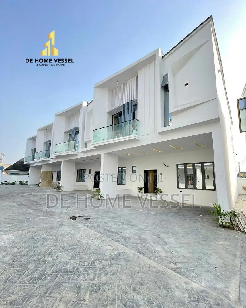 4bdrm Townhouse/Terrace in Ajah for sale