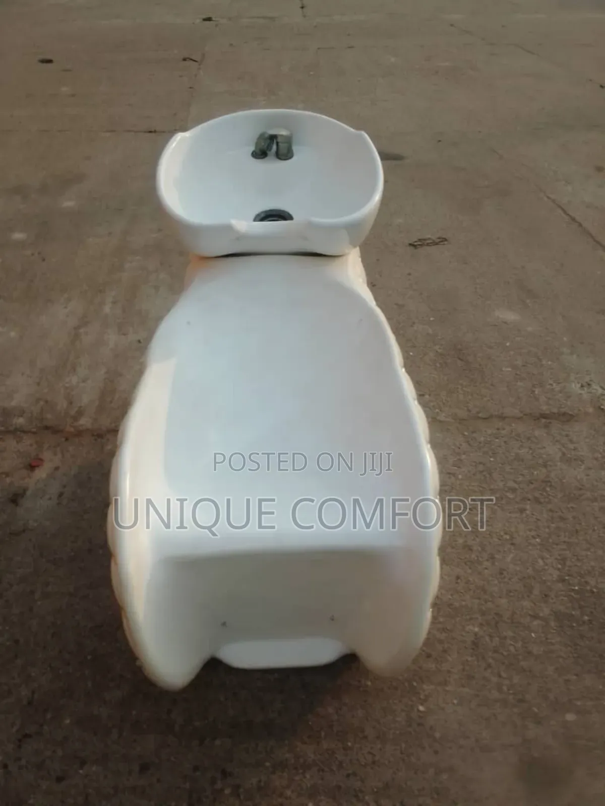 Imported Executive White Eggshaped Salon Wash Hair Basin