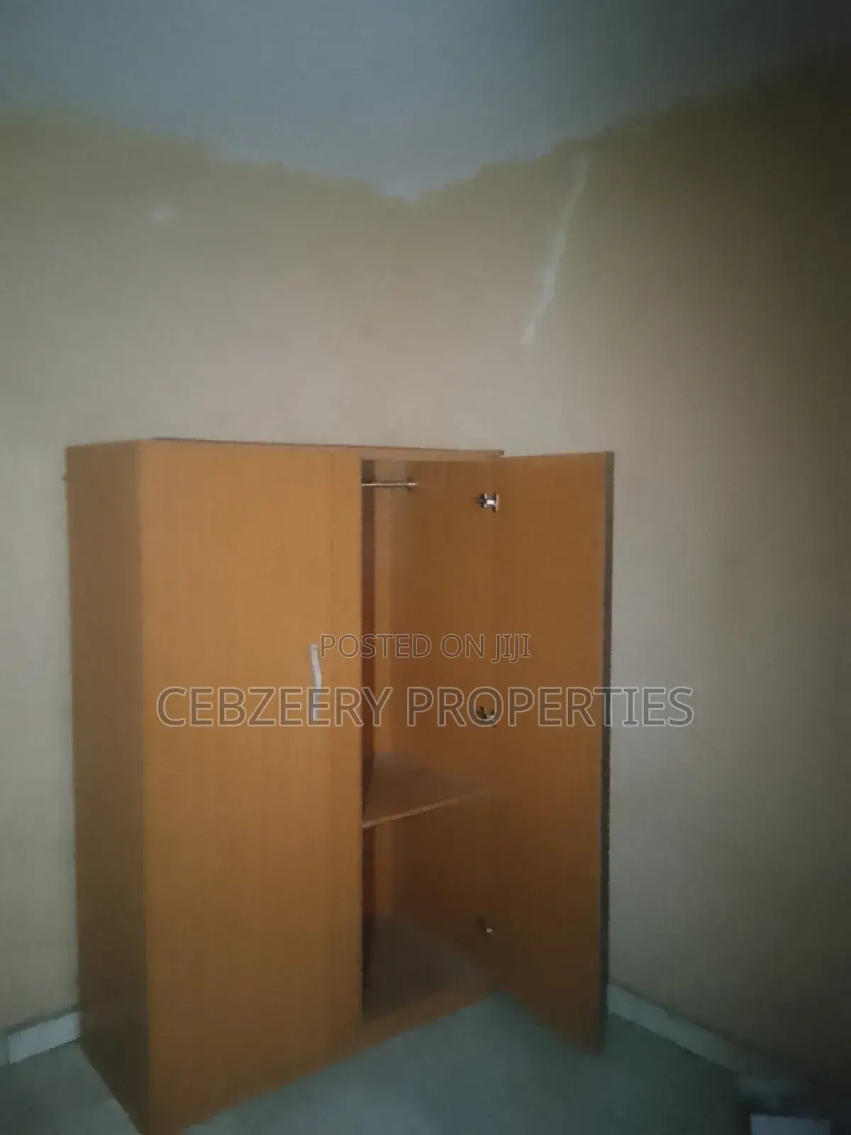 2bdrm Apartment in Akute Ajuwon for rent