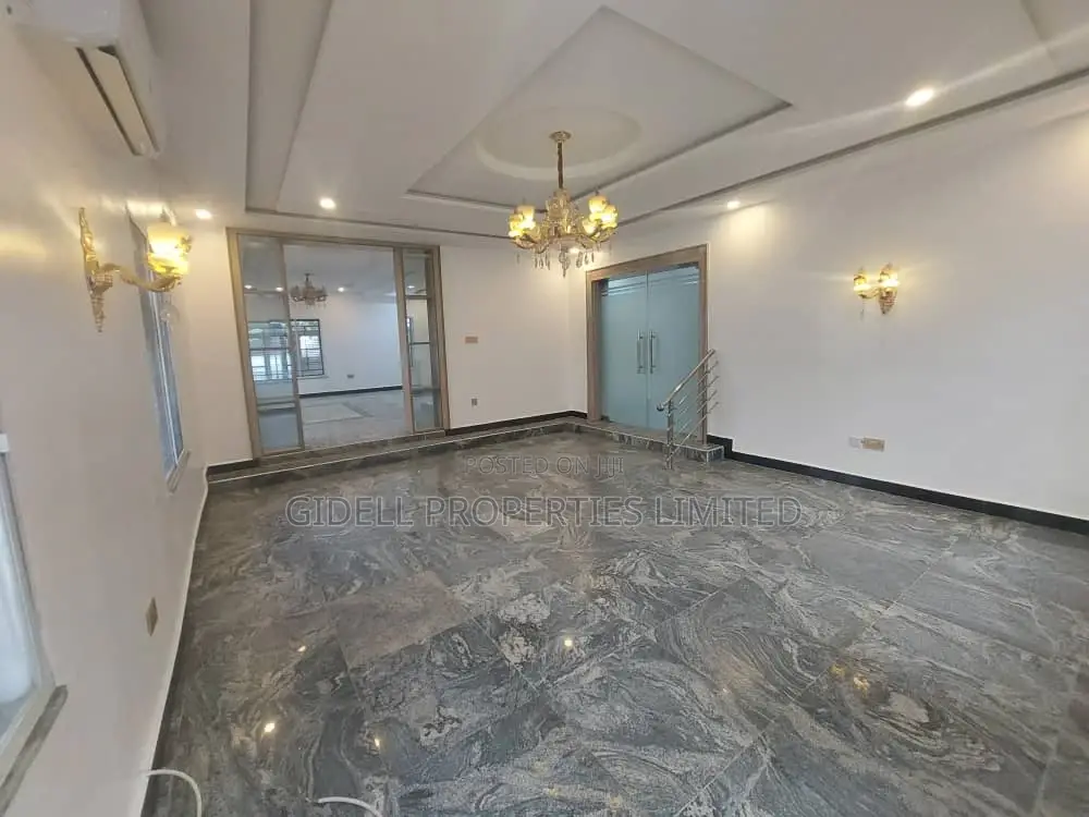 6bdrm House in Life Camp for rent