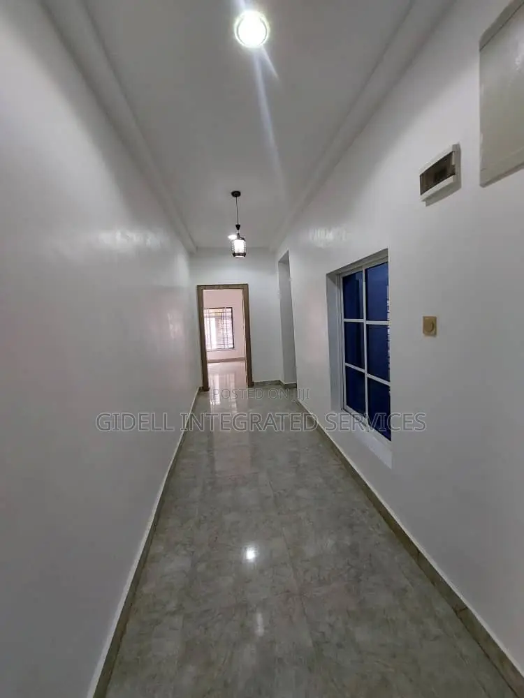 6bdrm House in Life Camp for rent
