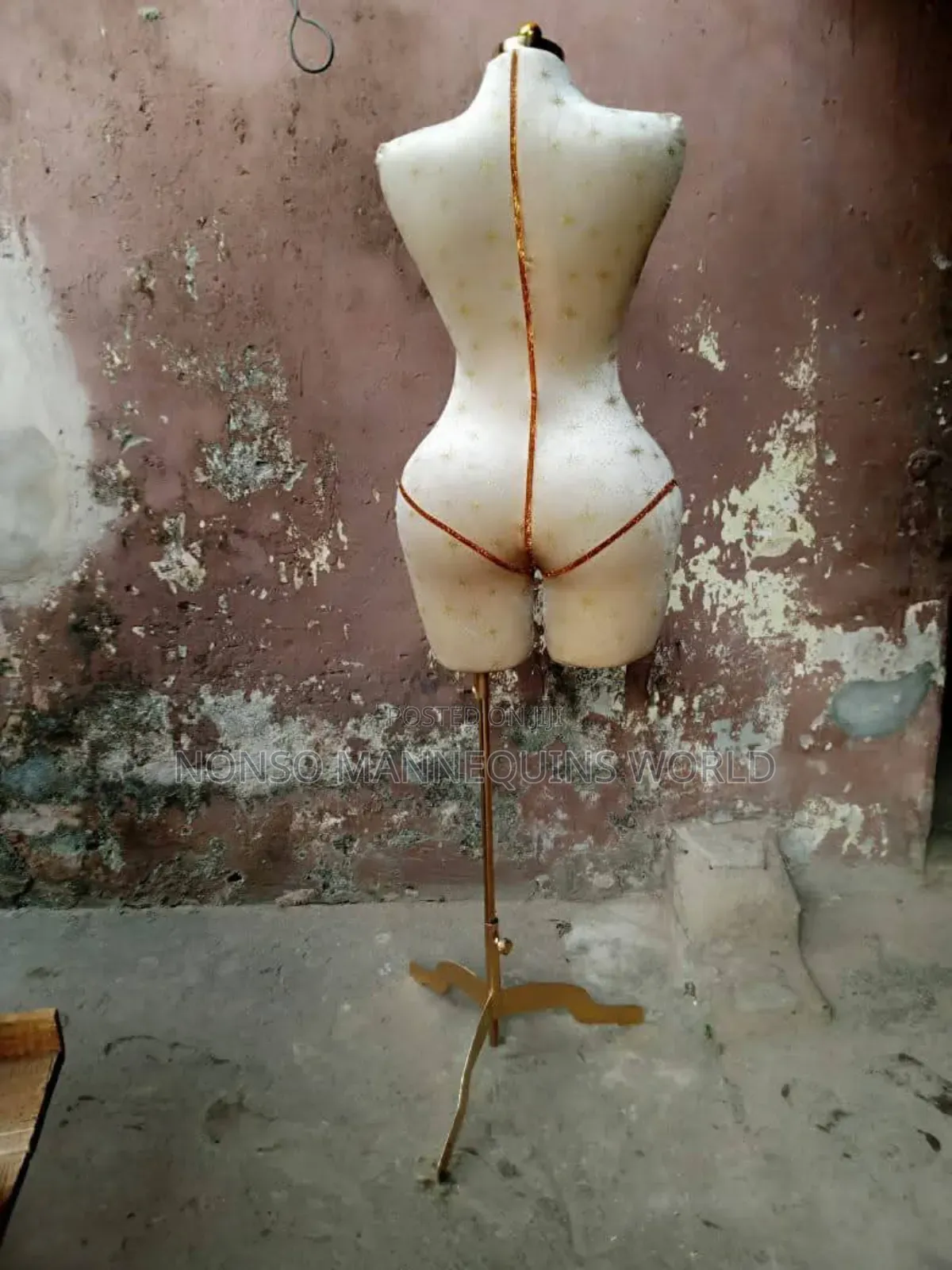 Female Size 12 Dress Form