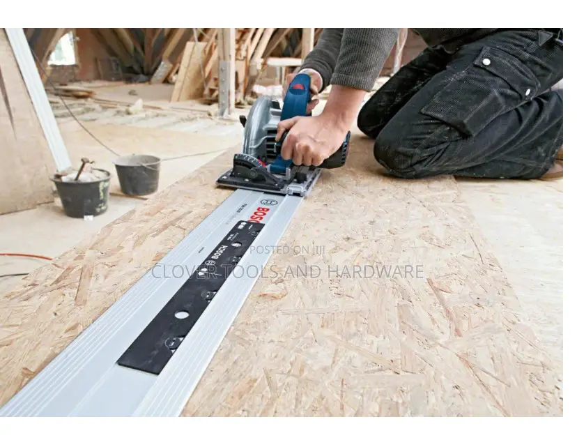 Bosch Professional Corded Plunge Saw GKT 55 GCE (1.400 Watt