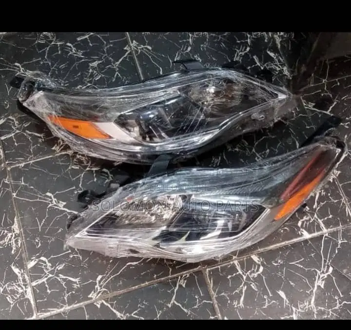 Headlamp Avalon 2014 2015 2017 2018 DEPO Made in Taiwan