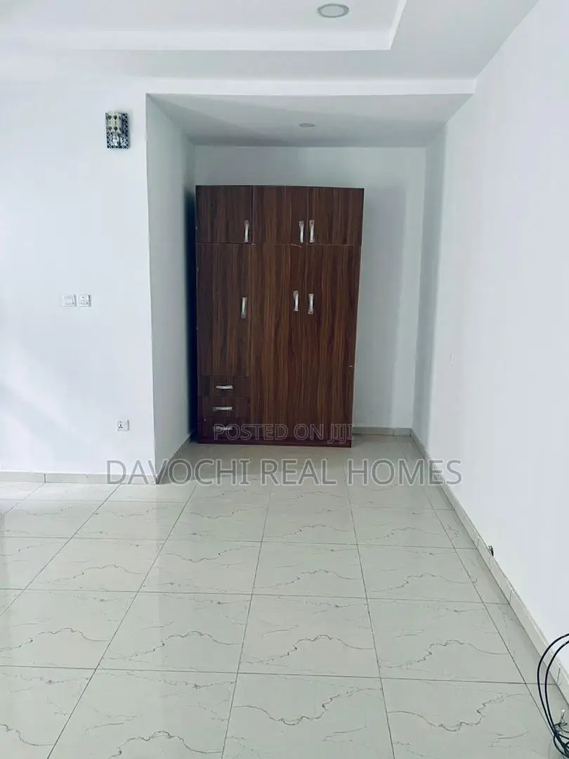 4bdrm Duplex in 2Nd Toll Gate, Lekki for rent