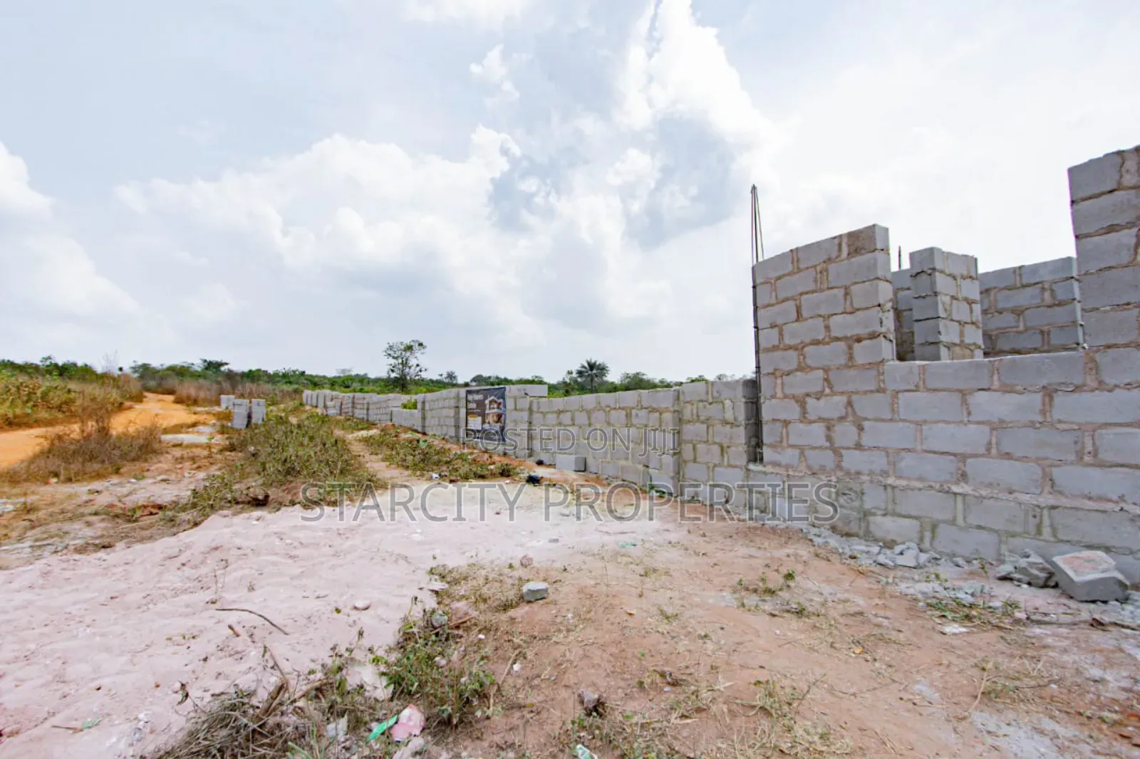 Plots of Land for Sale in Conqueror City Kuje Beside Sssimon