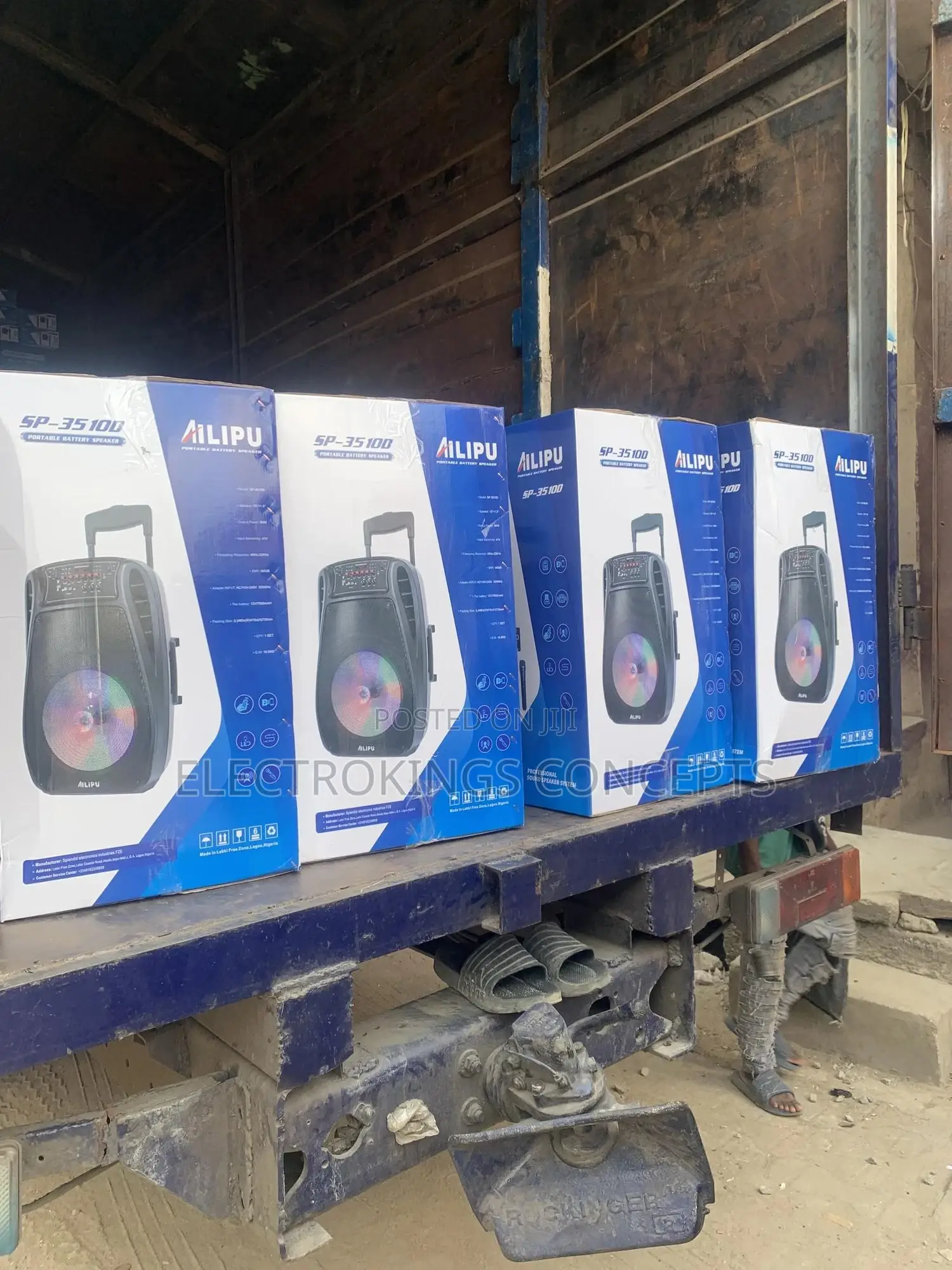Powerful Public Address Speaker Wireless Microphone